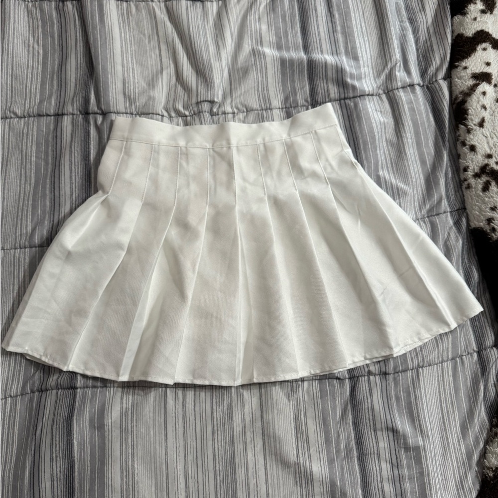 White Pleated Skirt